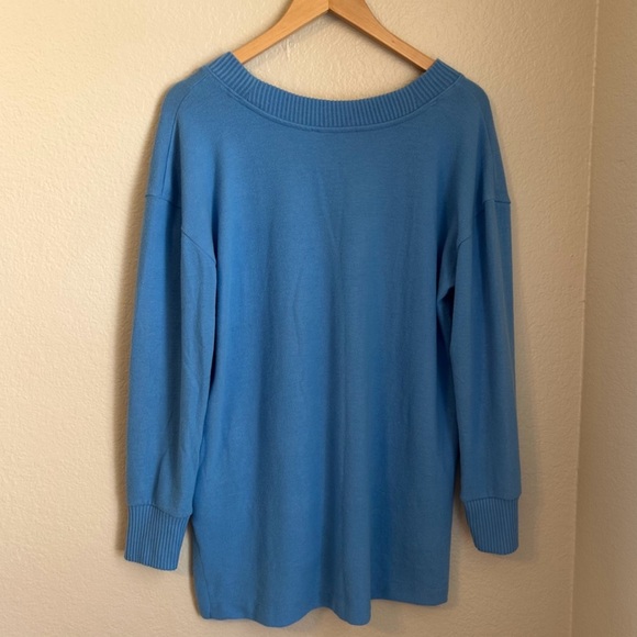 NWT, Loft Women’s V-Neck Lightweight Oversized Pullover Blue Sweater, Size Large - Picture 5 of 6
